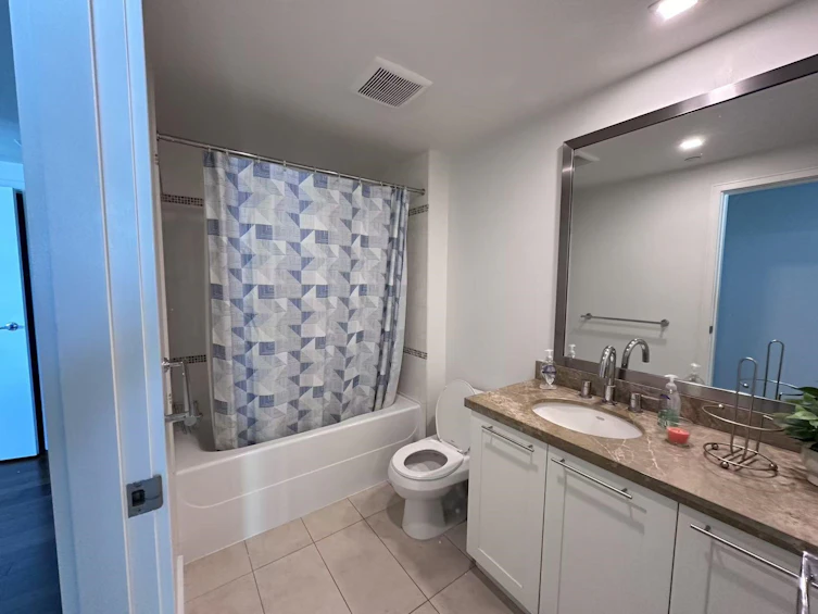 1904-1616 Bayshore Drive, Vancouver, BC, V6G 3L1 - 11