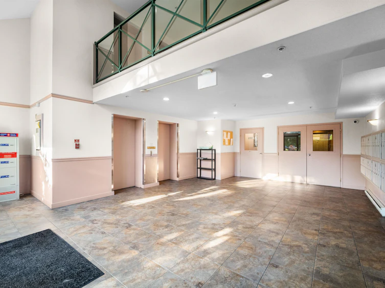 207-2962 Trethewey Street, Abbotsford, BC, V2T 4M3 - 21