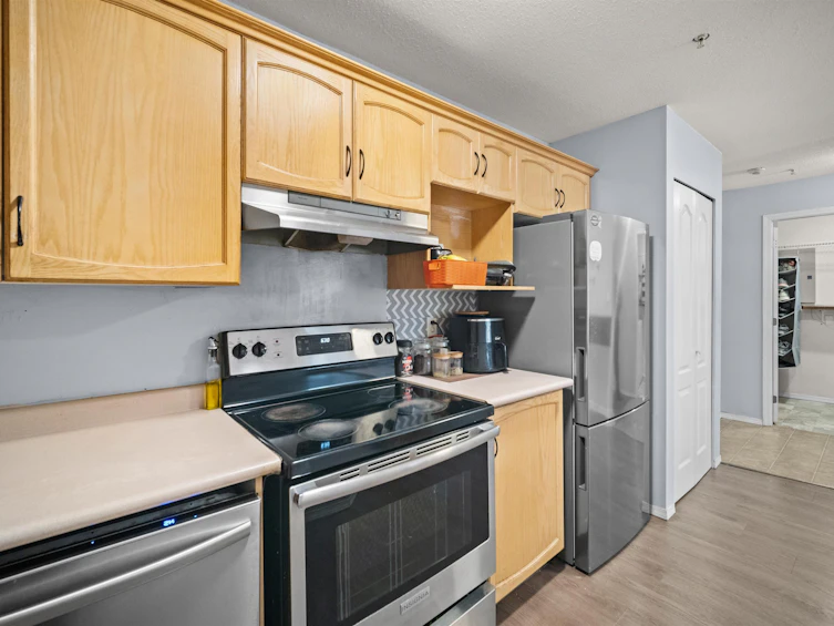 207-2962 Trethewey Street, Abbotsford, BC, V2T 4M3 - 7