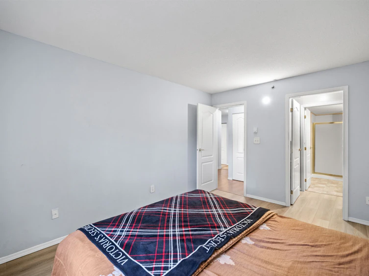 207-2962 Trethewey Street, Abbotsford, BC, V2T 4M3 - 11