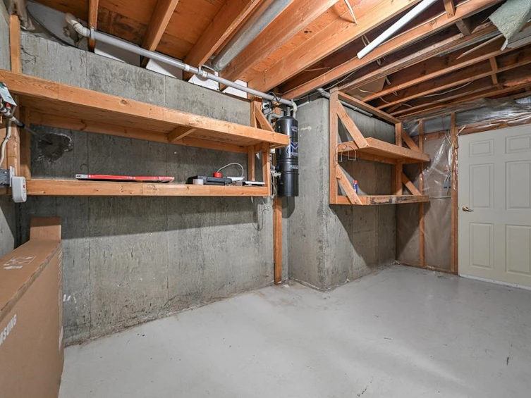 32948 10 Avenue, Mission, BC, V2V 2K3 - 37
