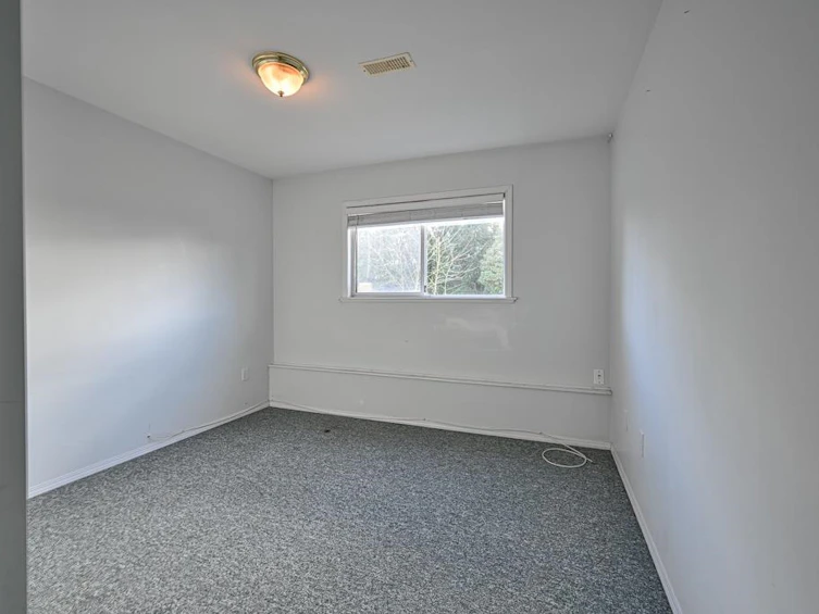 32948 10 Avenue, Mission, BC, V2V 2K3 - 31