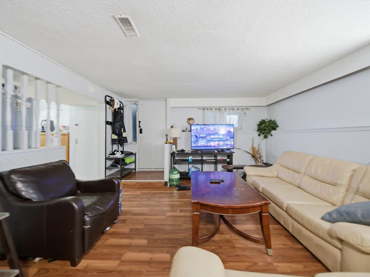 12222 100 Avenue, Surrey, BC, V3V 2X1 - 23