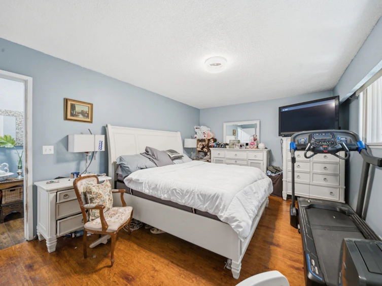 12222 100 Avenue, Surrey, BC, V3V 2X1 - 17