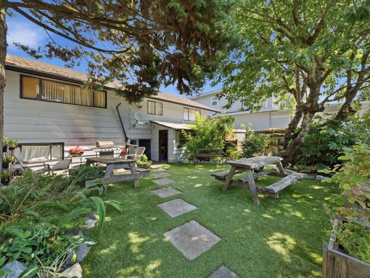 12222 100 Avenue, Surrey, BC, V3V 2X1 - 33