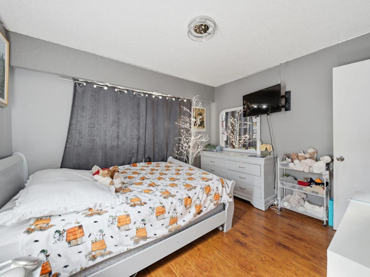 12222 100 Avenue, Surrey, BC, V3V 2X1 - 16