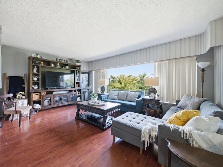 12222 100 Avenue, Surrey, BC, V3V 2X1 - 5
