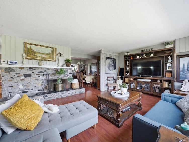 12222 100 Avenue, Surrey, BC, V3V 2X1 - 9
