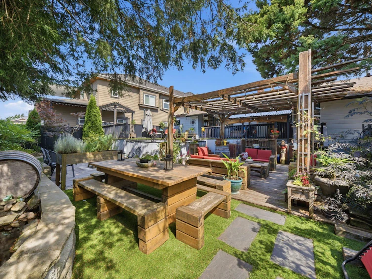 12222 100 Avenue, Surrey, BC, V3V 2X1 - 27