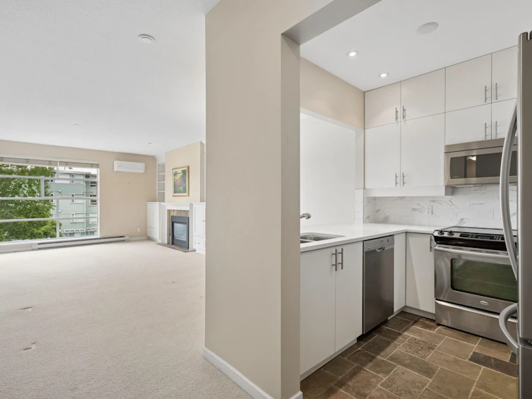 305-1990 E Kent Avenue South, Vancouver, BC, V5P 4X5 - 7