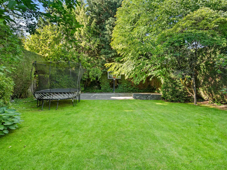 2385 W 49th Avenue, Vancouver, BC, V6M 2V2 - 36