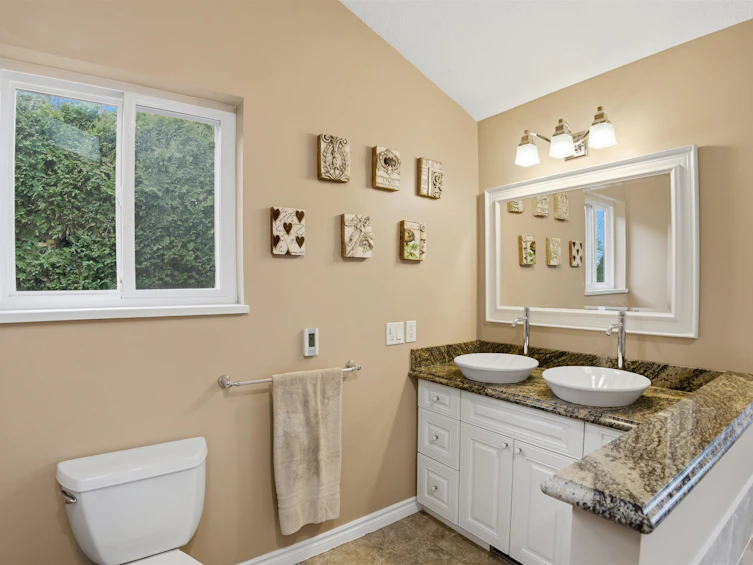 12891 Southridge Drive, Surrey, BC, V3X 3C7 - 31