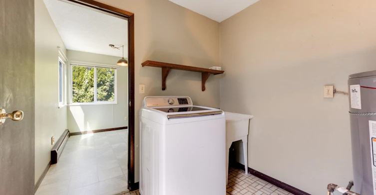 5191 Chetwynd Avenue, Richmond, BC, V7C 4L1 - 9