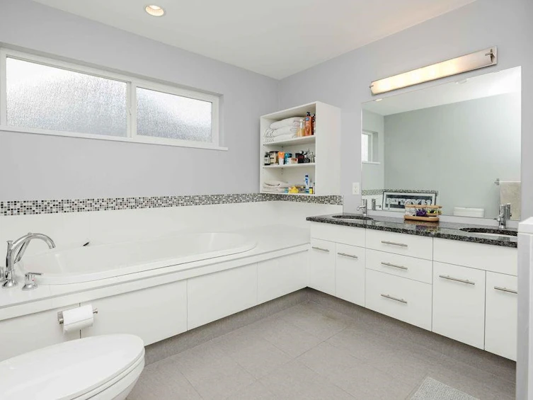 1032 Woodsworth Road, Gibsons, BC, V0N 1V7 - 28