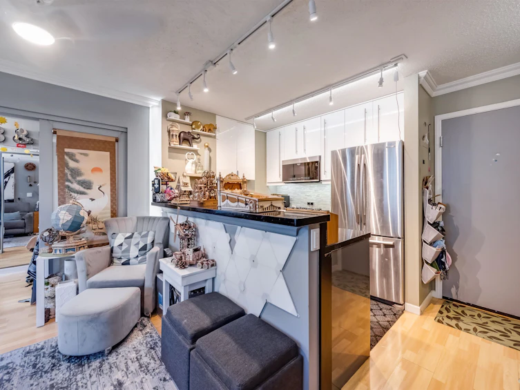1104-928 Richards Street, Vancouver, BC, V6B 6P6 - 10