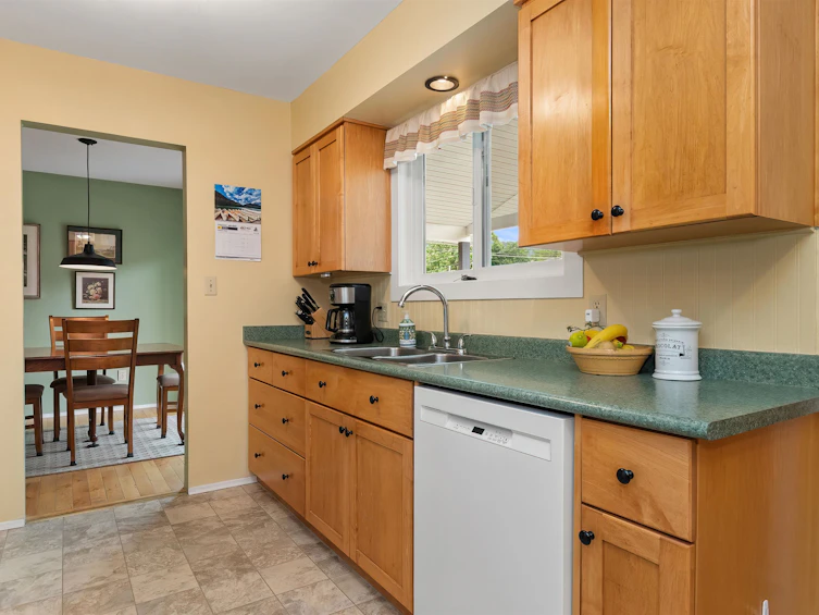 630 Hazel Street, Hope, BC, V0X 1L0 - 7