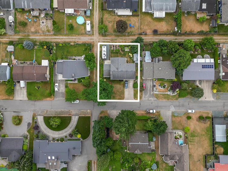 630 Hazel Street, Hope, BC, V0X 1L0 - 32