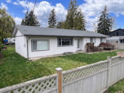 2561 Ross Road - 3