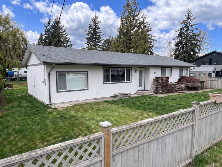 2561 Ross Road, Abbotsford, BC, V4X 1J3 - 3