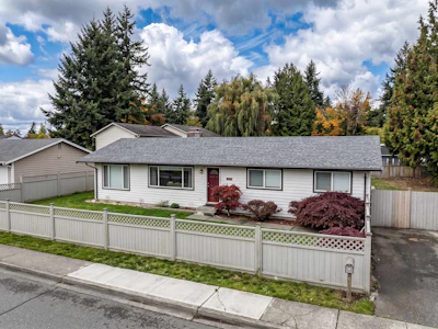 2561 Ross Road - 2