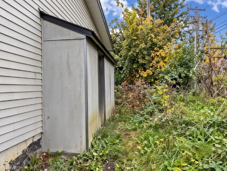 2561 Ross Road, Abbotsford, BC, V4X 1J3 - 27