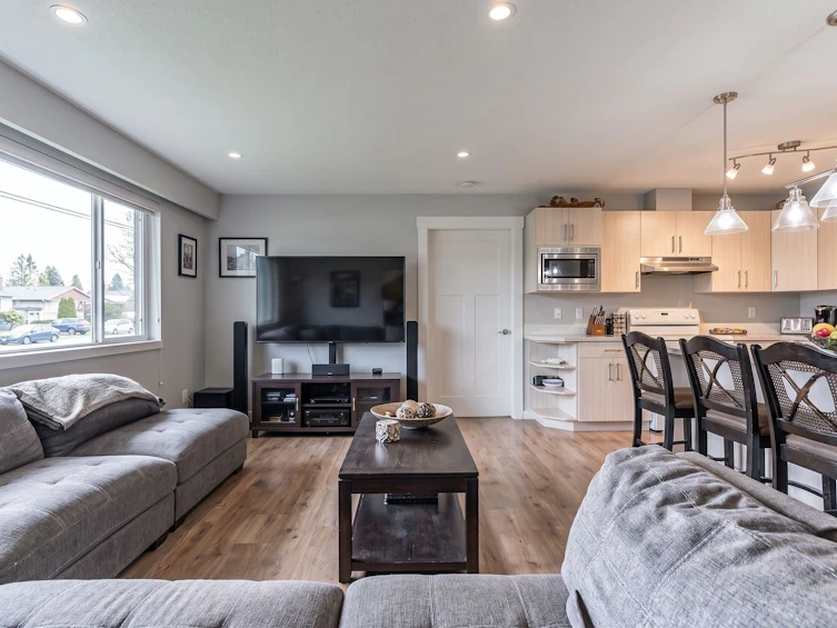 2561 Ross Road, Abbotsford, BC, V4X 1J3 - 11
