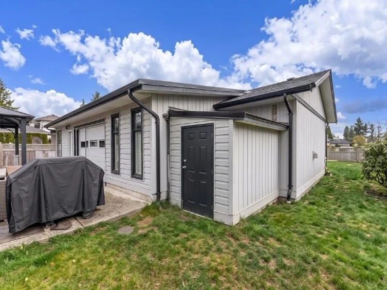 2561 Ross Road, Abbotsford, BC, V4X 1J3 - 20
