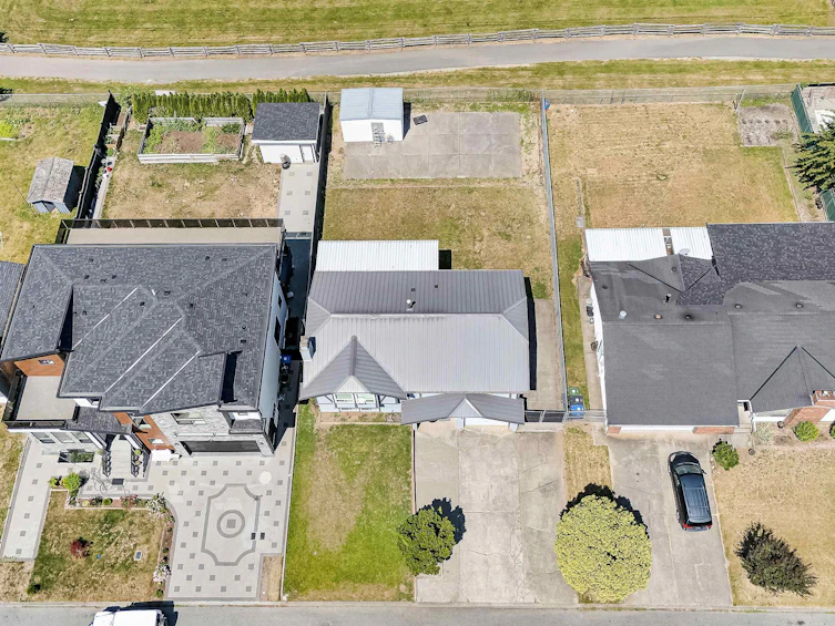 32745 Okanagan Drive, Abbotsford, BC, V2T 4Z4 - 6
