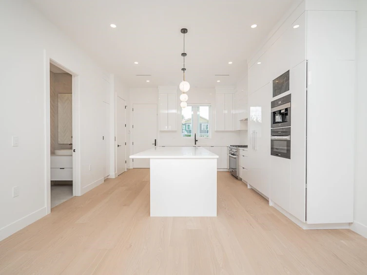 2621 Mcbain Avenue, Vancouver, BC, V6L 2C7 - 10