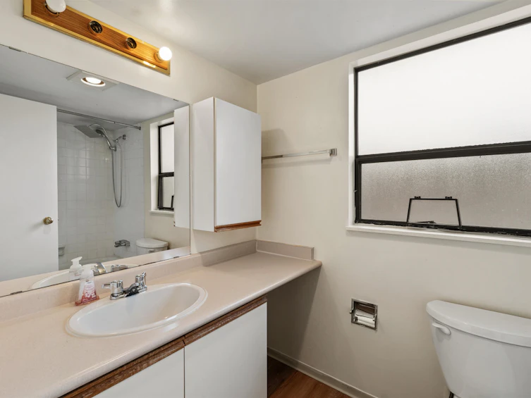 204-7165 133 Street, Surrey, BC, V3W 7Z6 - 12