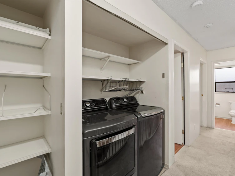 204-7165 133 Street, Surrey, BC, V3W 7Z6 - 16