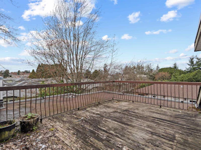 204-7165 133 Street - 2
