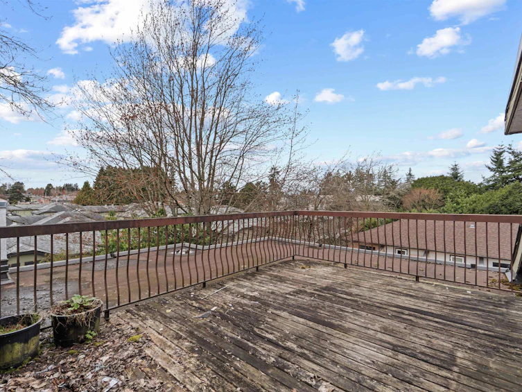 204-7165 133 Street, Surrey, BC, V3W 7Z6 - 2