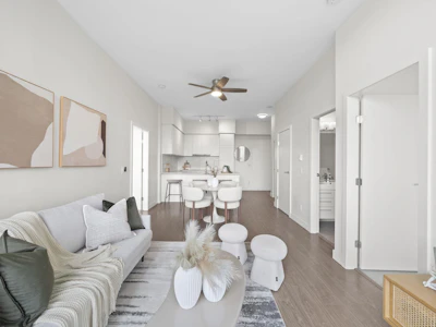 609-668 Columbia Street - 5