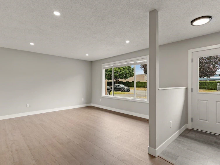 8900 Charles Street, Chilliwack, BC, V2P 7H8 - 7