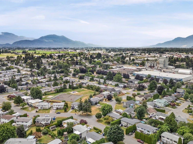 8900 Charles Street, Chilliwack, BC, V2P 7H8 - 31