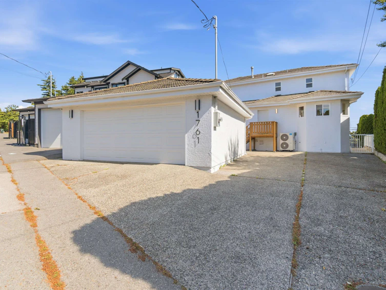 1761 E 57th Avenue, Vancouver, BC, V5P 2B4 - 31