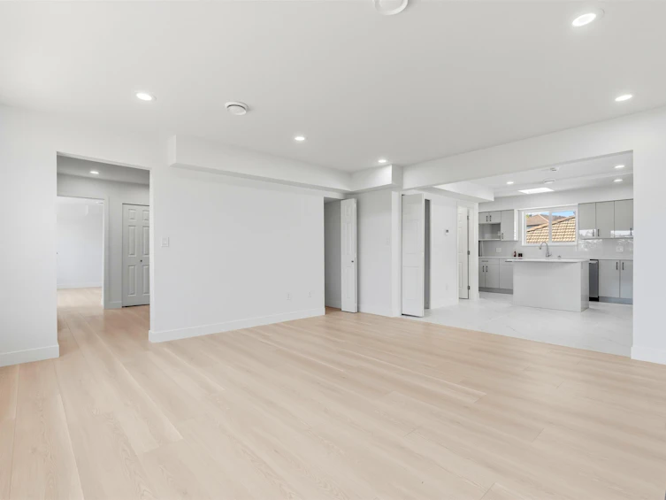 1761 E 57th Avenue, Vancouver, BC, V5P 2B4 - 6