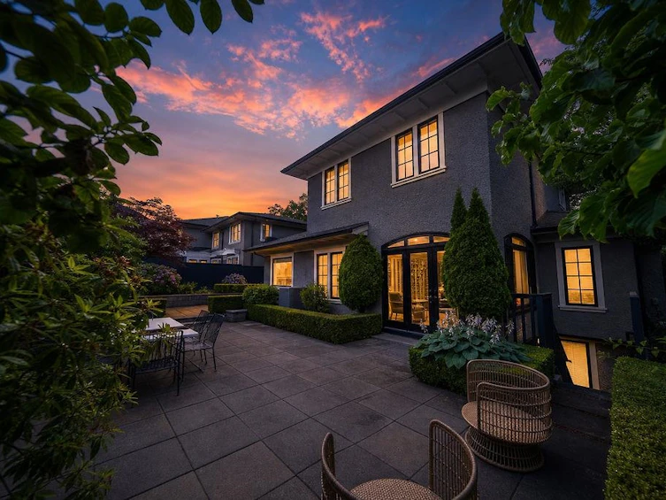 2599 W 36th Avenue, Vancouver, BC, V6N 2P6 - 40