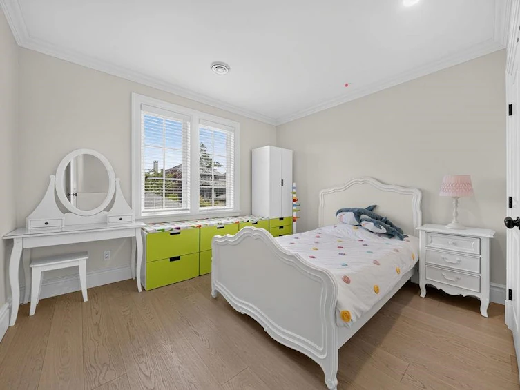 2599 W 36th Avenue, Vancouver, BC, V6N 2P6 - 27