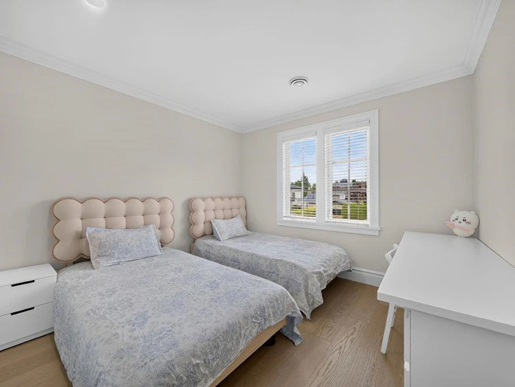 2599 W 36th Avenue, Vancouver, BC, V6N 2P6 - 29
