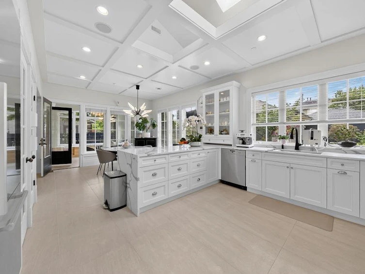 2599 W 36th Avenue, Vancouver, BC, V6N 2P6 - 14