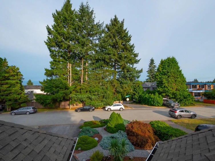 937 Westmount Drive, Port Moody, BC, V3H 1K8 - 26