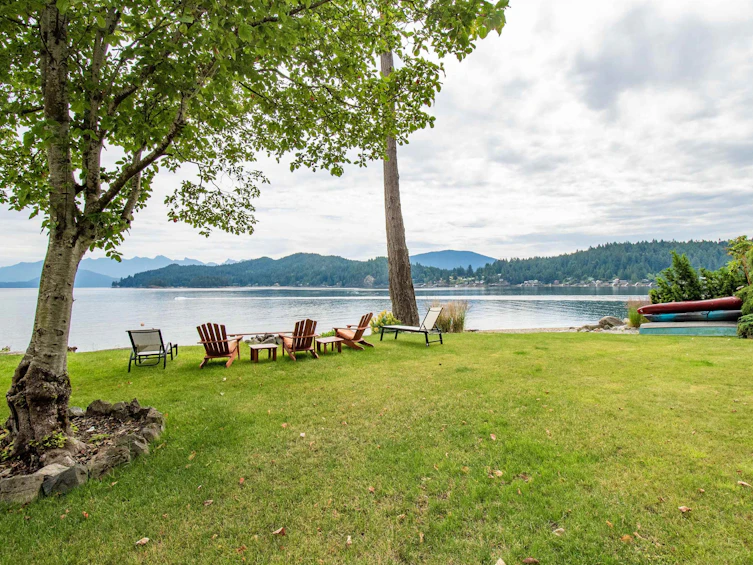 354 Avalon Drive, Gibsons, BC, V0N 1V8 - 4