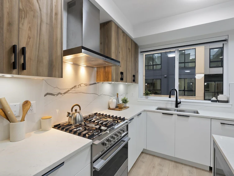 24-13895 64 Avenue, Surrey, BC, V3W 3N9 - 9