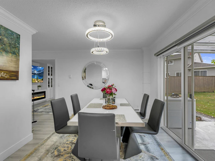 13232 82 Avenue, Surrey, BC, V3W 8Z4 - 9