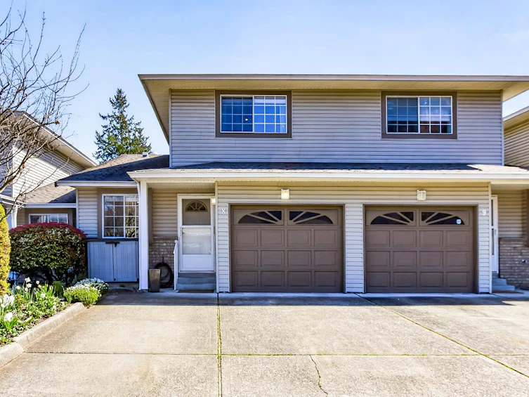 8-19270 119 Avenue, Pitt Meadows, BC, V3Y 2J8