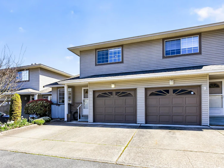 8-19270 119 Avenue, Pitt Meadows, BC, V3Y 2J8 - 2