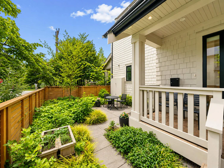 3128 Inverness Street, Vancouver, BC, V5T 0J6 - 4