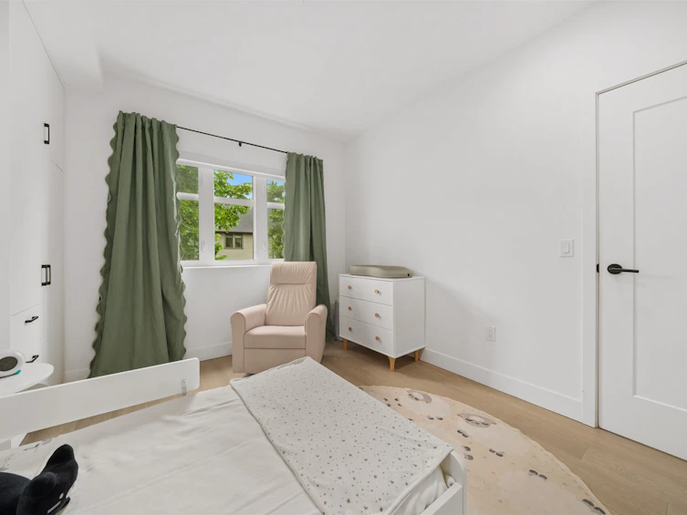 3128 Inverness Street, Vancouver, BC, V5T 0J6 - 28